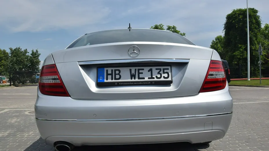 MERCEDES-BENZ C Klasa -