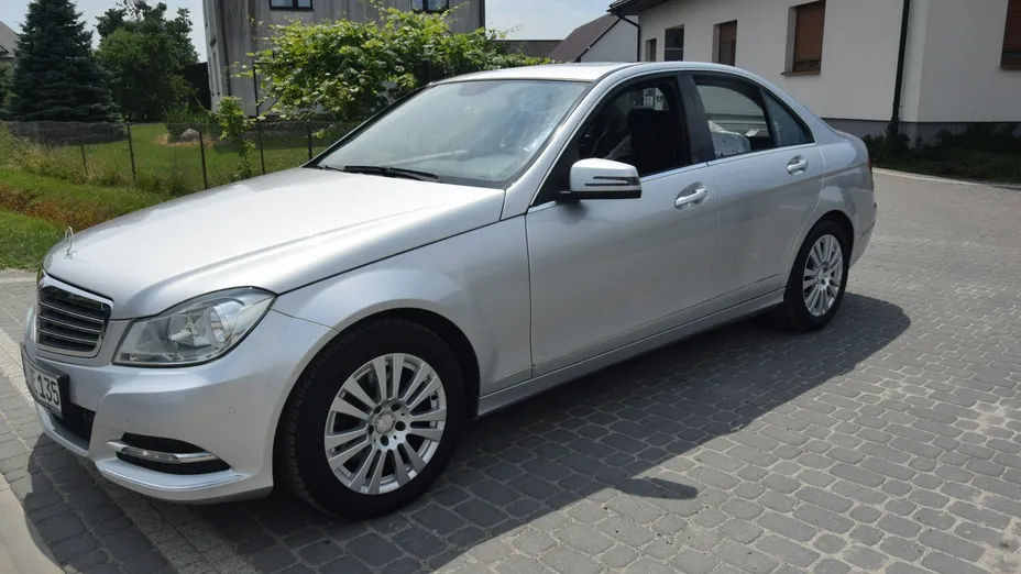 MERCEDES-BENZ C Klasa -