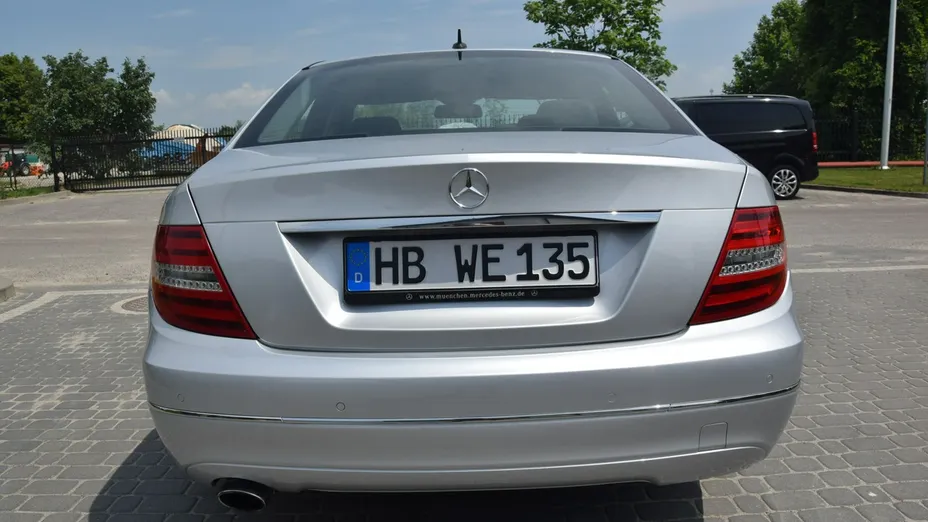 MERCEDES-BENZ C Klasa -