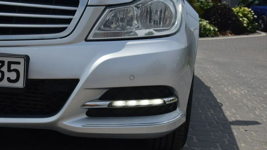 MERCEDES-BENZ C Klasa -