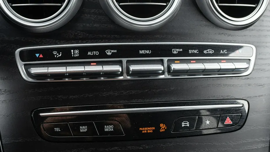 MERCEDES-BENZ GLC -