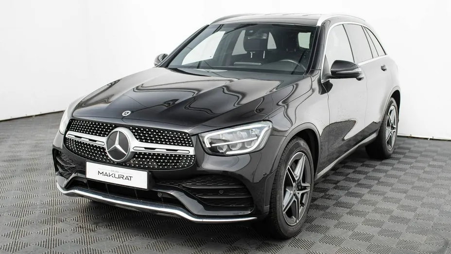MERCEDES-BENZ GLC -