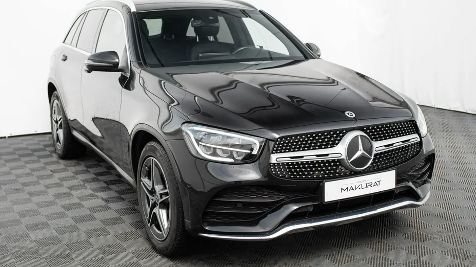 MERCEDES-BENZ GLC -