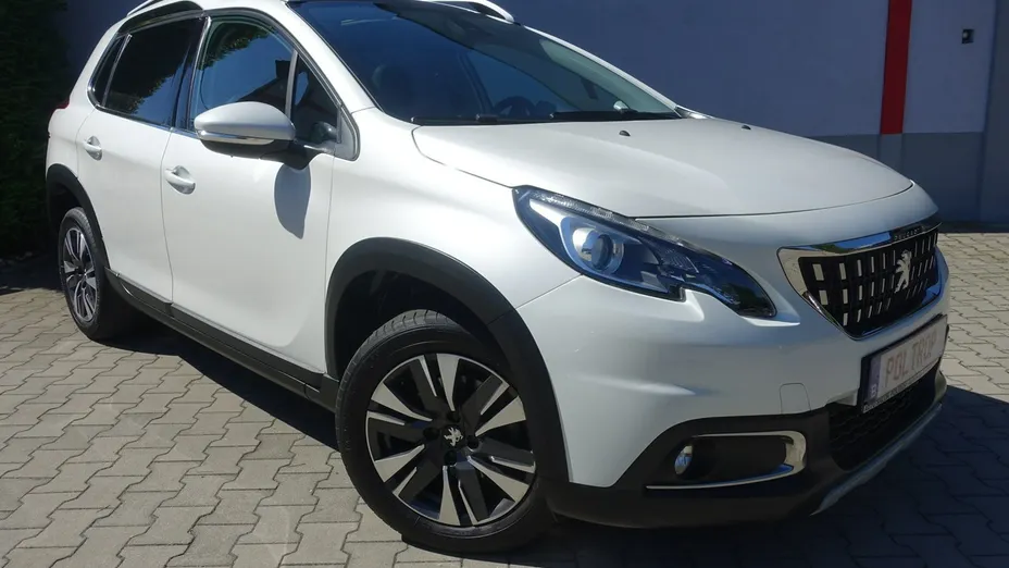 PEUGEOT 2008 -