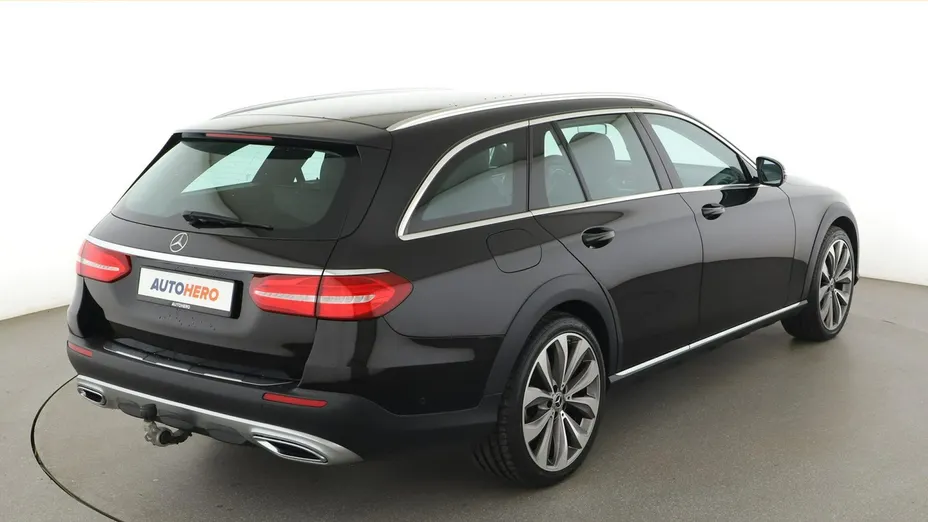 MERCEDES-BENZ E Klasa -