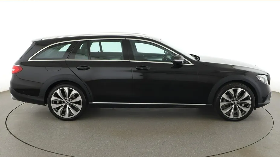 MERCEDES-BENZ E Klasa -