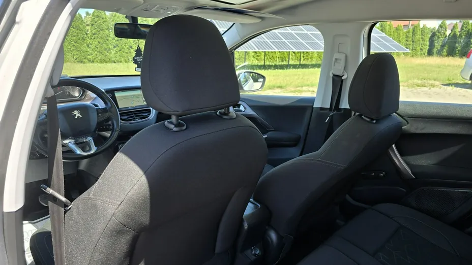 PEUGEOT 2008 -