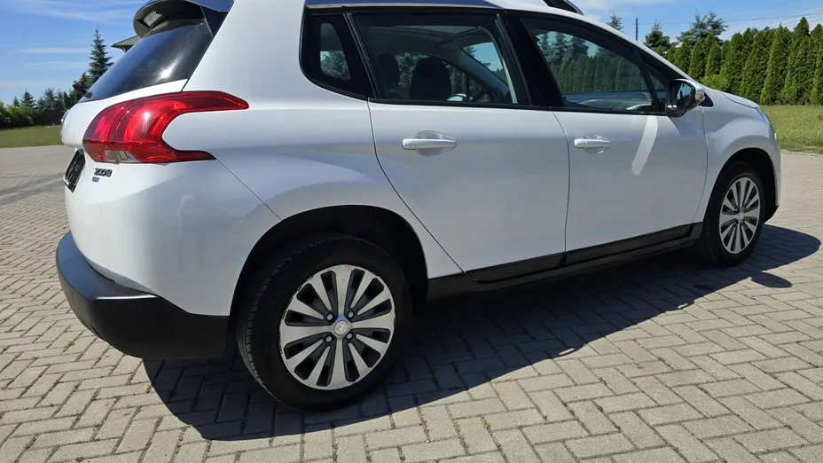 PEUGEOT 2008 -