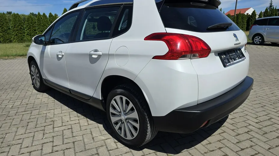 PEUGEOT 2008 -