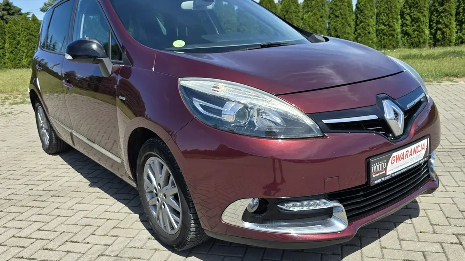 RENAULT Scenic -