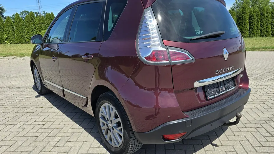 RENAULT Scenic -
