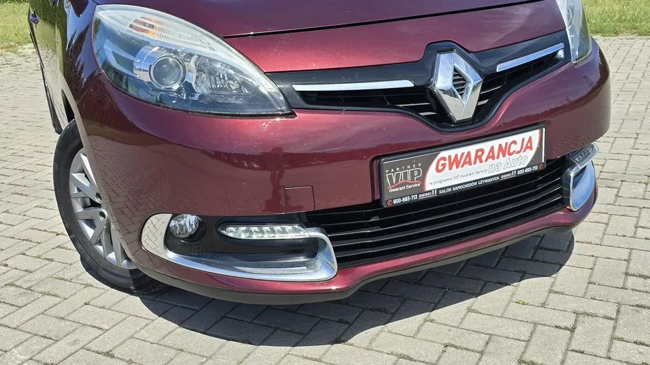 RENAULT Scenic -
