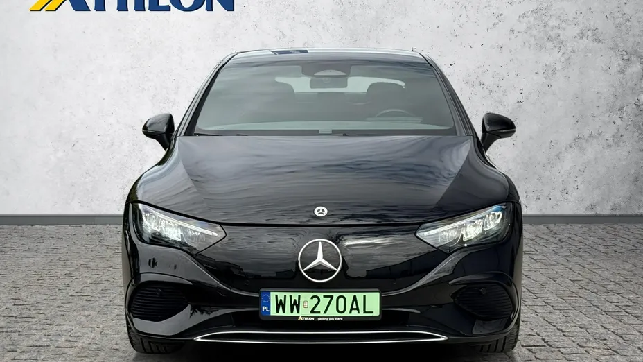 MERCEDES-BENZ EQE -