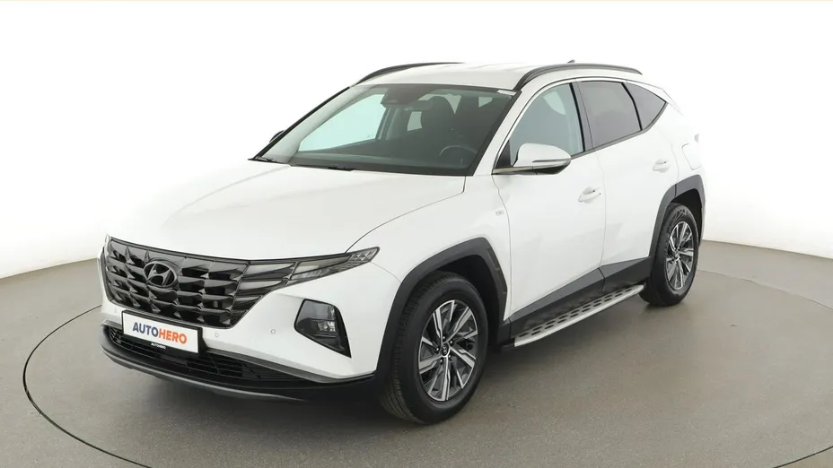 HYUNDAI Tucson -