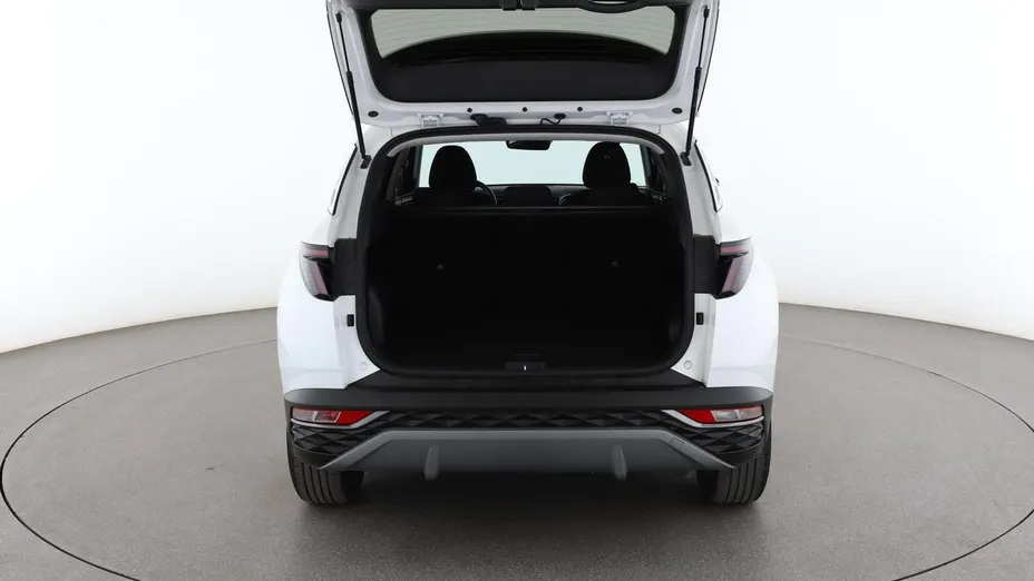 HYUNDAI Tucson -