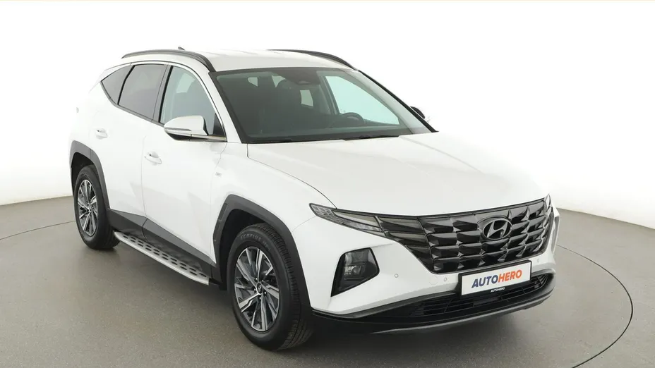 HYUNDAI Tucson -
