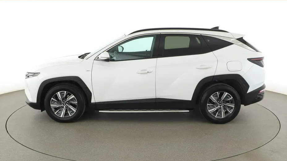 HYUNDAI Tucson -