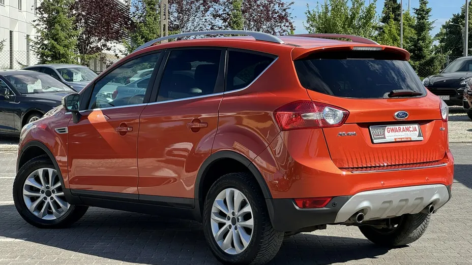 FORD Kuga -