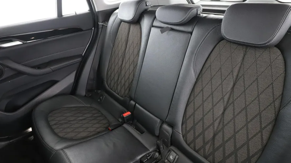 BMW X1 -