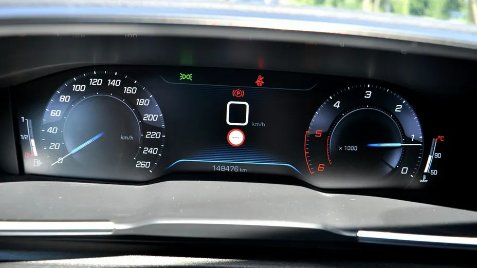 PEUGEOT 508 -