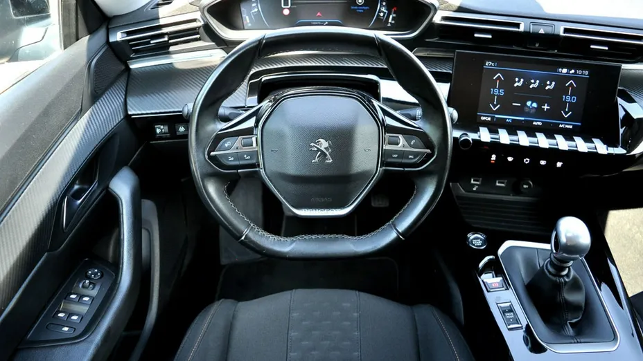 PEUGEOT 508 -