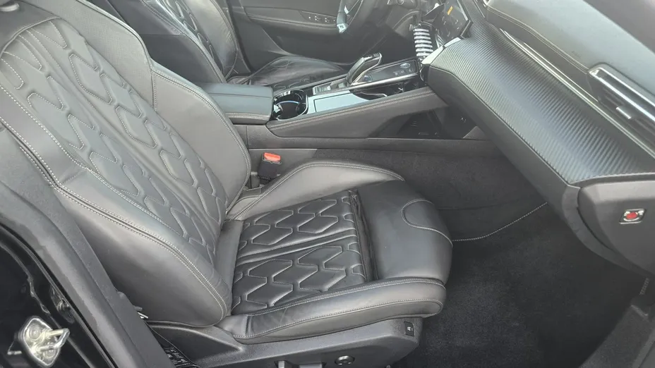 PEUGEOT 508 -