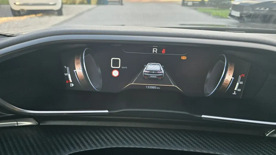 PEUGEOT 508 -