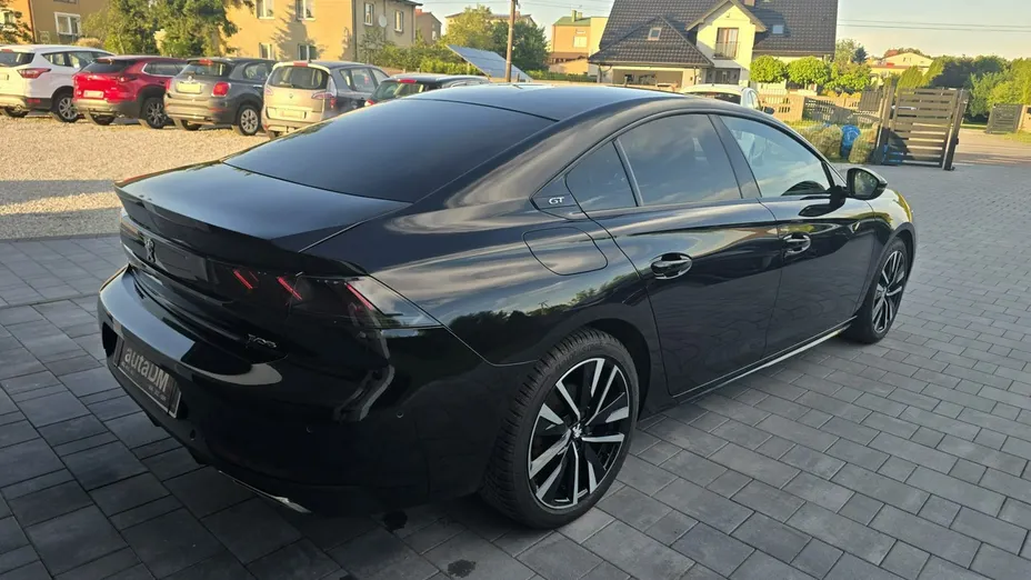 PEUGEOT 508 -