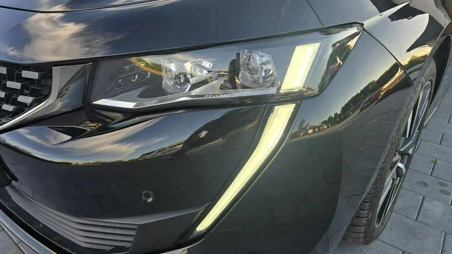 PEUGEOT 508 -