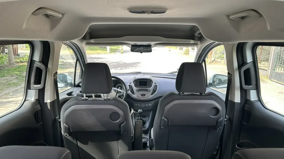 FORD Transit Courier -