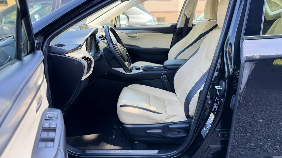 LEXUS NX -