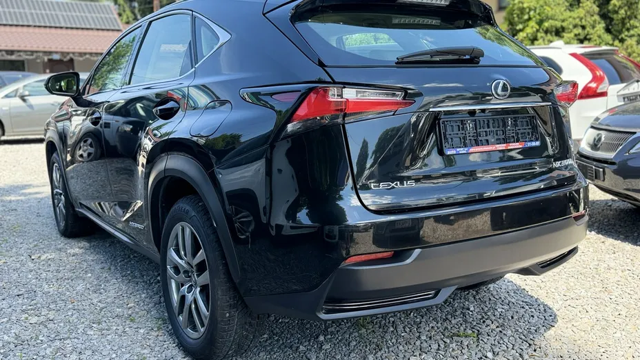 LEXUS NX -