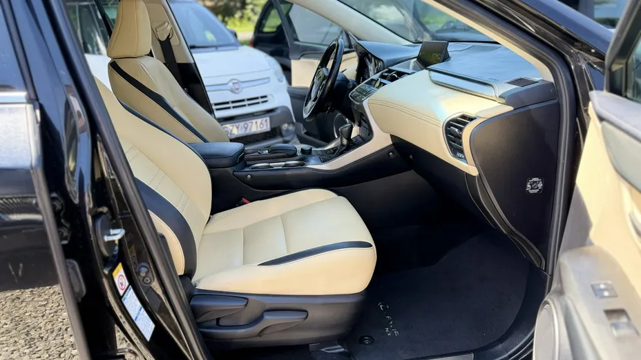 LEXUS NX -