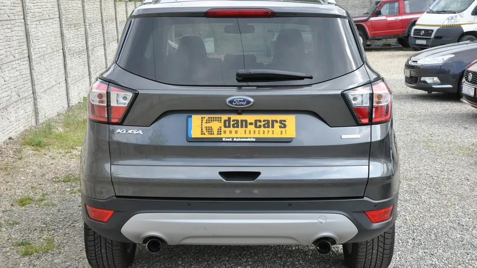 FORD Kuga -
