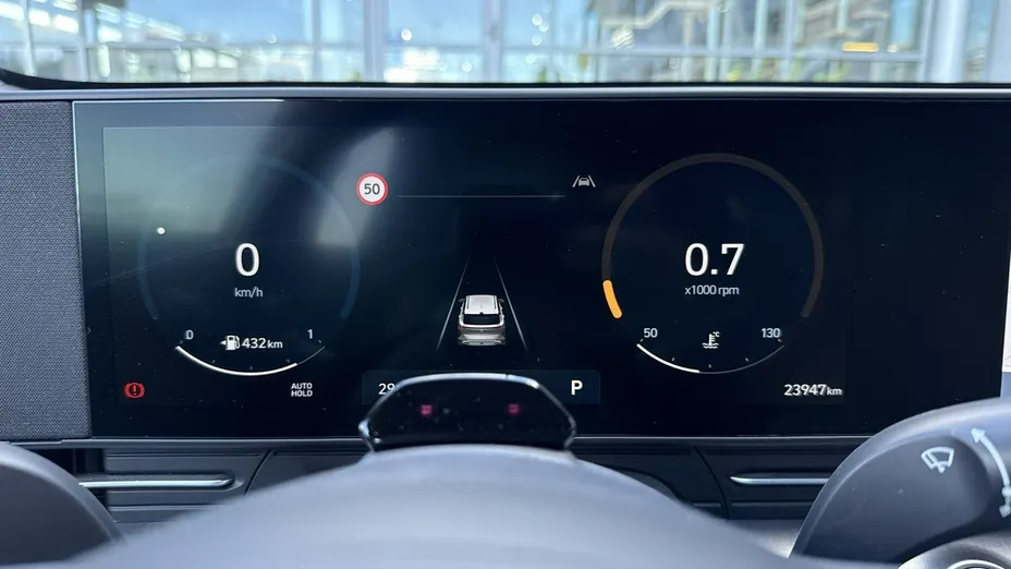 HYUNDAI Kona -