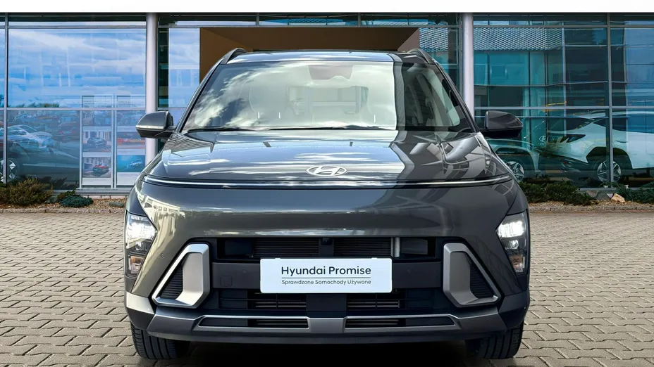 HYUNDAI Kona -