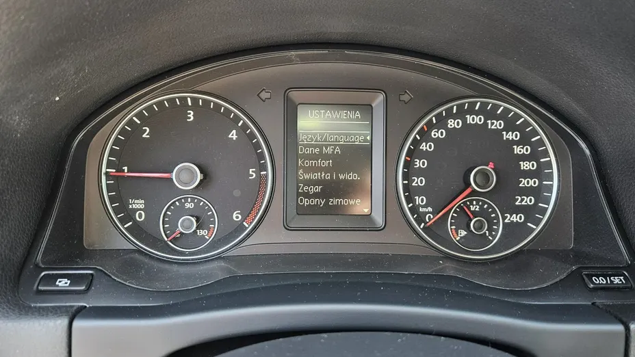 VOLKSWAGEN Golf Plus -