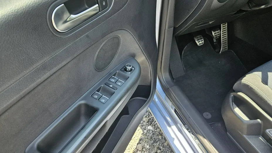 VOLKSWAGEN Golf Plus -