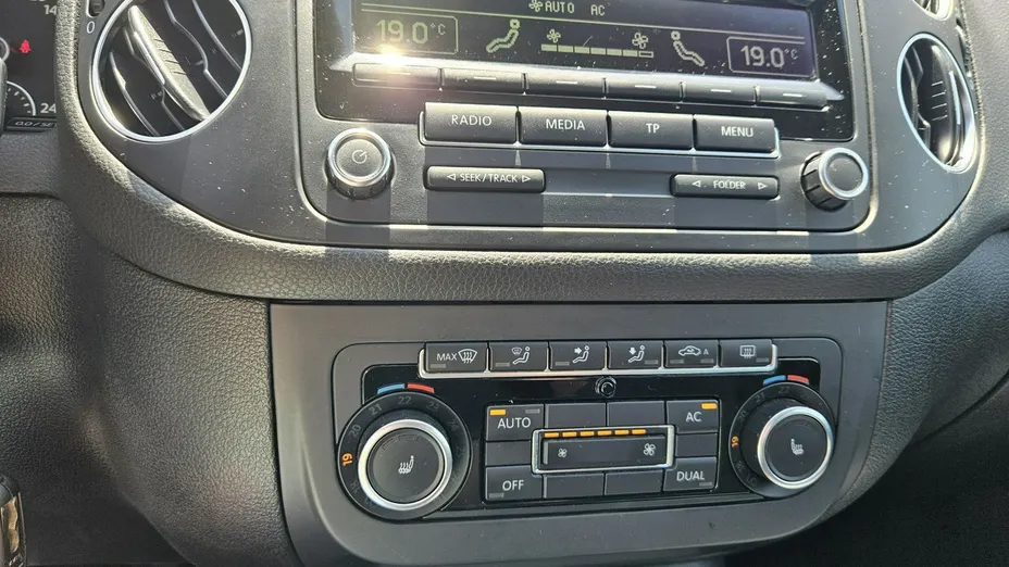 VOLKSWAGEN Golf Plus -