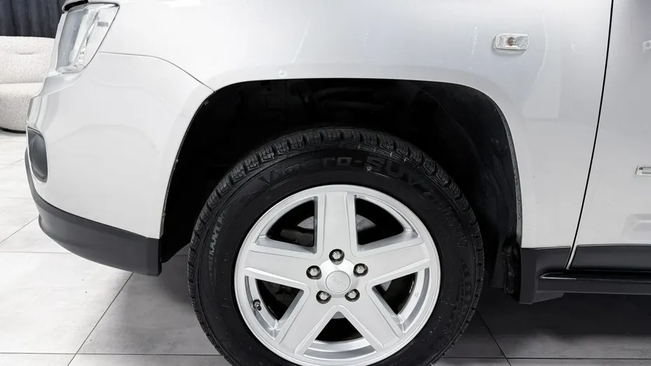 JEEP Compass -