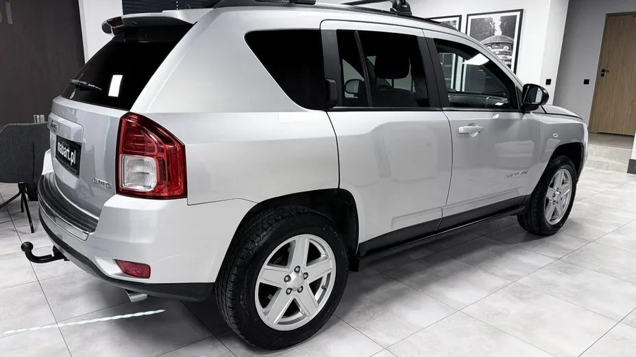 JEEP Compass -