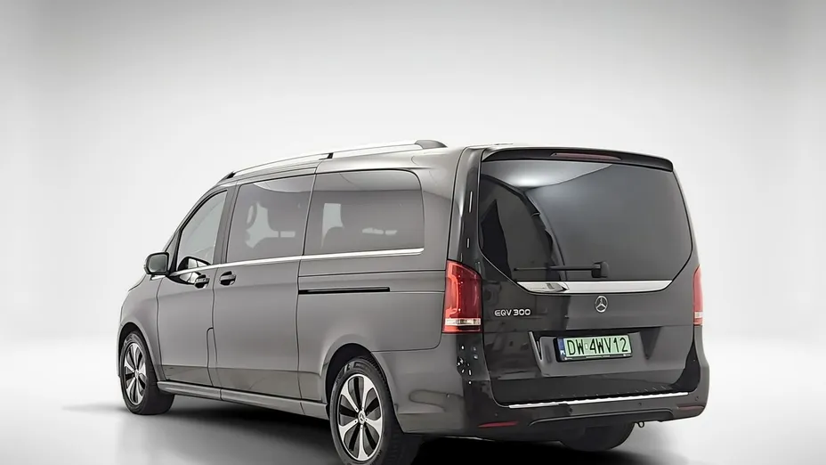MERCEDES-BENZ EQV -