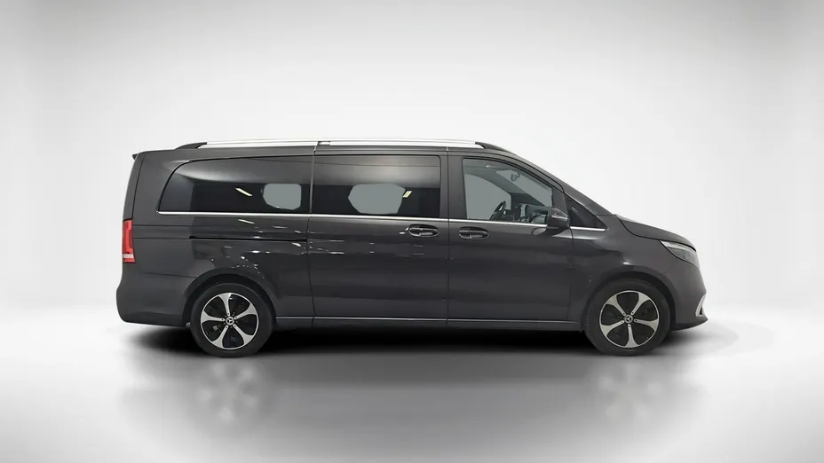 MERCEDES-BENZ EQV -
