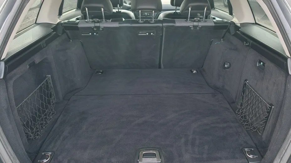 MERCEDES-BENZ C Klasa -