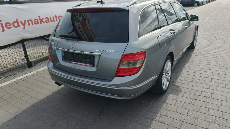 MERCEDES-BENZ C Klasa -