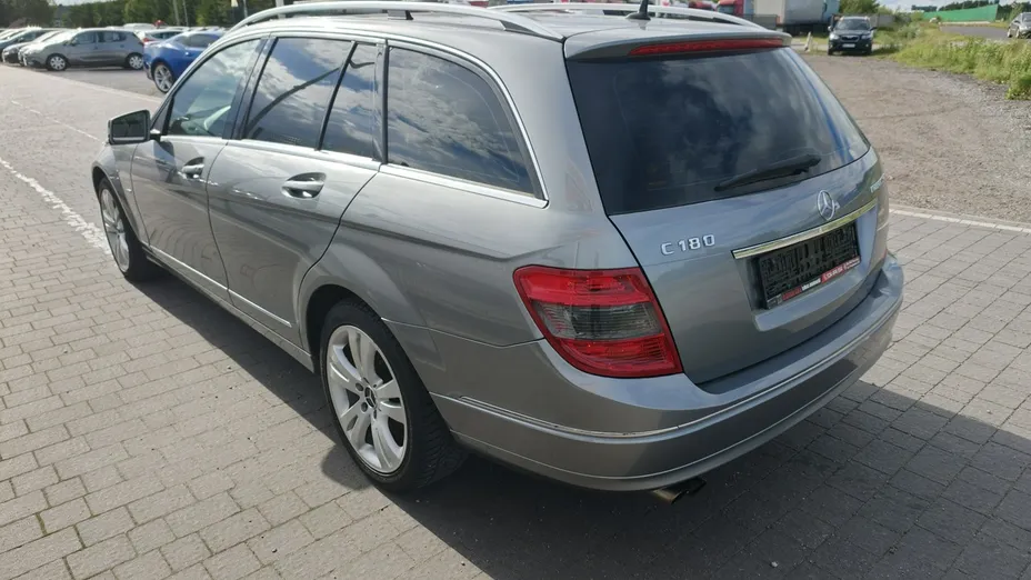 MERCEDES-BENZ C Klasa -
