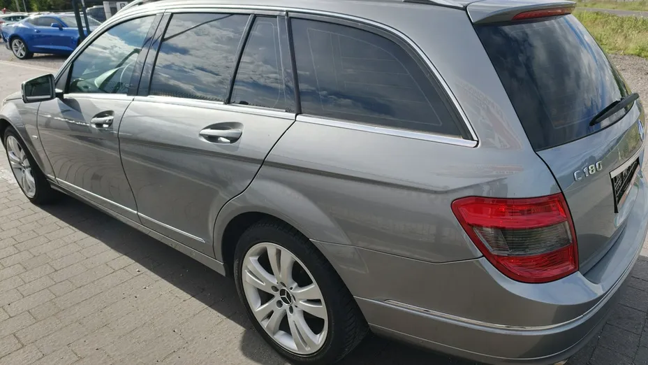 MERCEDES-BENZ C Klasa -