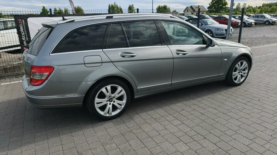 MERCEDES-BENZ C Klasa -