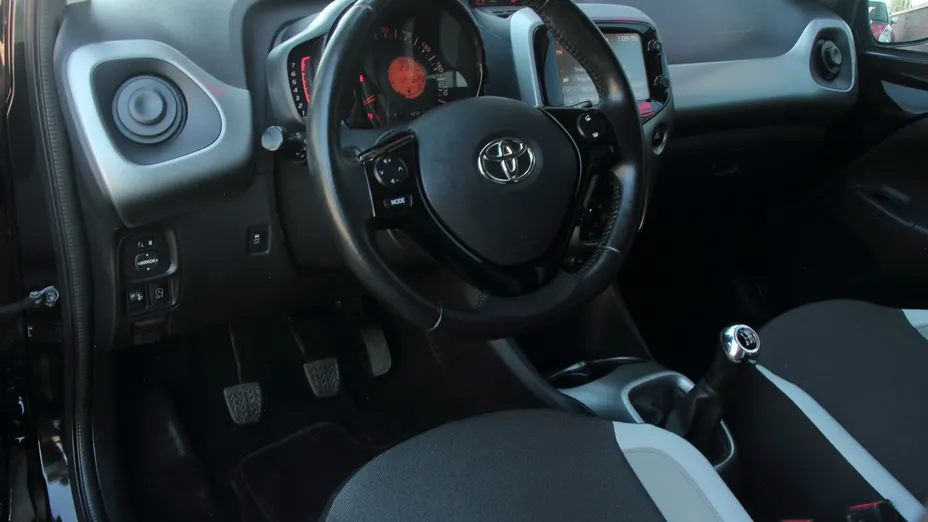 TOYOTA Aygo -