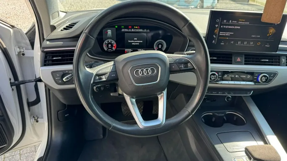 AUDI A4 Avant -